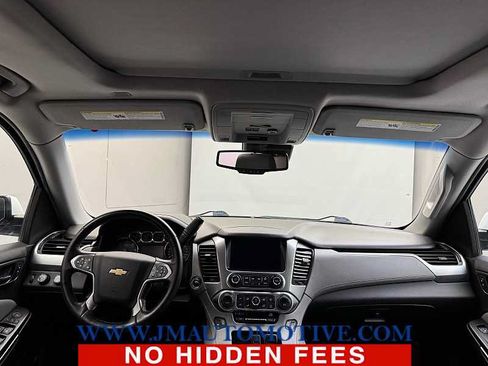 Used 2018 Chevrolet Suburban LT AWD/4WD image 12