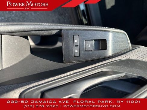Used 2021 Nissan Rogue S image 20