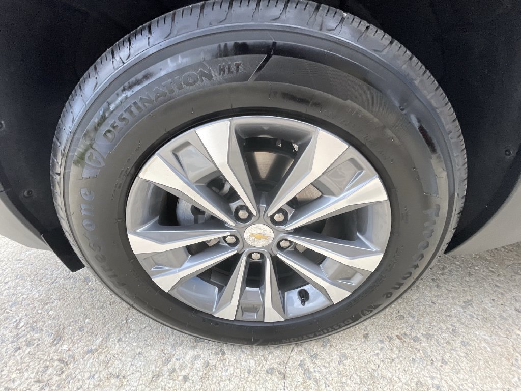 Used 2026 Chevrolet Equinox LT w/ Convenience Package II FWD image 33