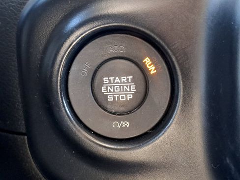 Used 2021 Jeep Wrangler Unlimited Sport AWD/4WD image 27