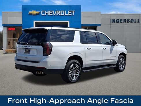 Used 2025 Chevrolet Suburban Z71 AWD/4WD image 26