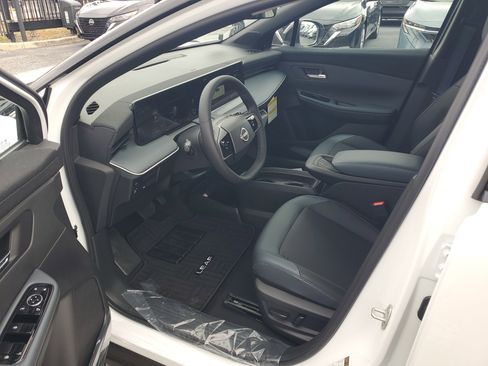 New 2026 Nissan Leaf SV+ image 8