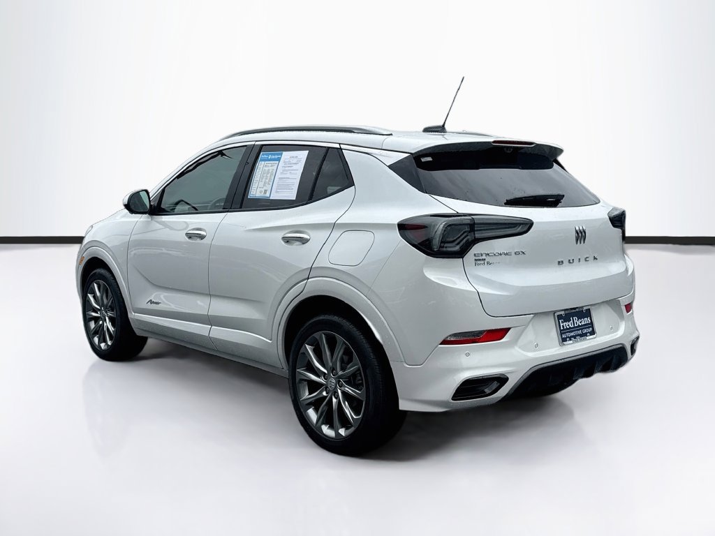 Used 2026 Buick Encore GX Avenir w/ Avenir Technology Package AWD/4WD image 5