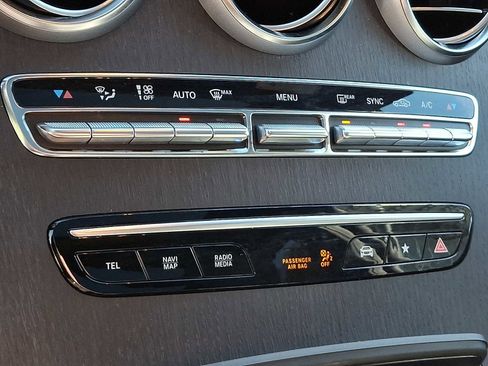 Certified 2022 Mercedes-Benz GLC 300 4MATIC image 12