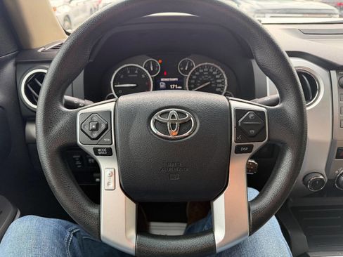 Used 2014 Toyota Tundra SR5 image 17