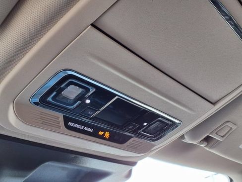 Certified 2023 Lincoln Corsair FWD image 16