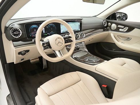 Used 2022 Mercedes-Benz E 450 4MATIC Coupe image 16