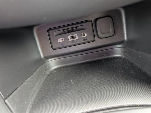 Used 2022 Chevrolet Equinox LT FWD image 21