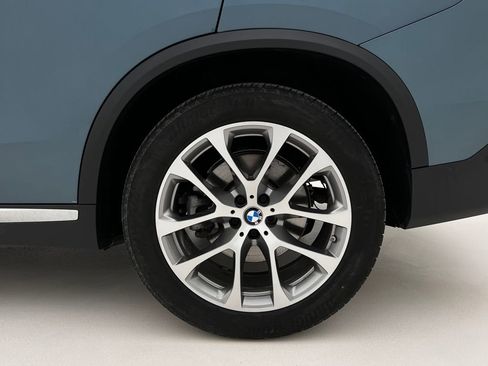 Certified 2026 BMW X5 xDrive40i w/ Premium Package image 27