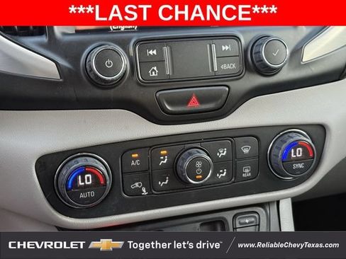 Used 2020 GMC Terrain SLT w/ Preferred Package FWD image 24