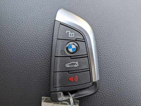 Used 2024 BMW X3 xDrive30i w/ Premium Package image 33