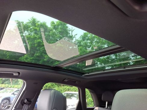 Used 2024 Audi Q3 2.0T Premium image 13