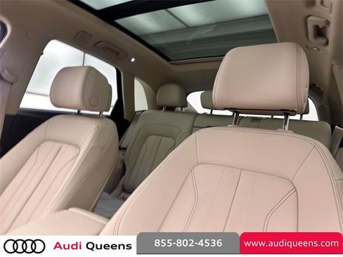 Used 2022 Audi Q5 2.0T Premium Plus w/ Premium Plus Package image 13