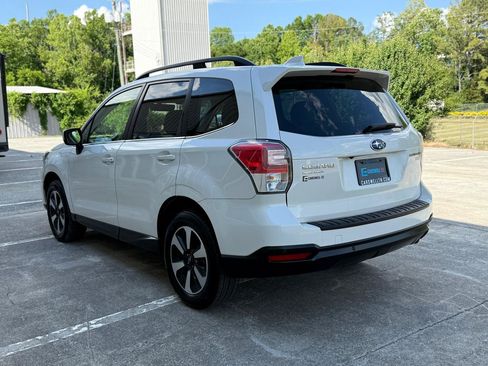 Used 2017 Subaru Forester 2.5i Limited AWD/4WD image 14