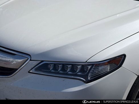 Used 2017 Acura TLX FWD image 6