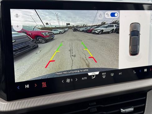 New 2026 Ford Explorer Active w/ Active Comfort Package image 18