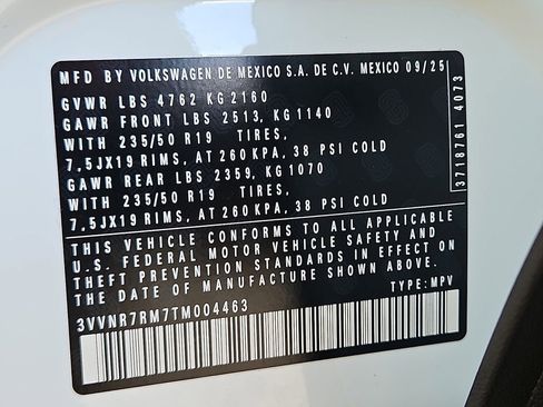 New 2026 Volkswagen Tiguan SE image 16