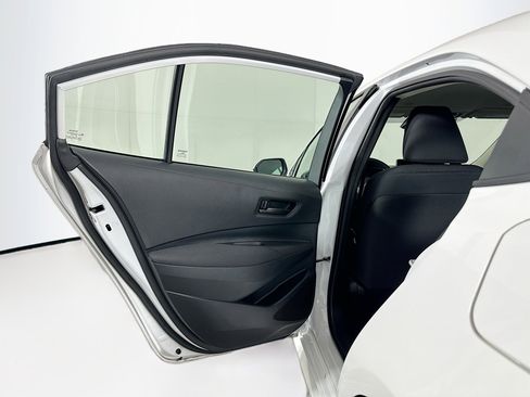 Used 2024 Toyota Corolla LE image 24