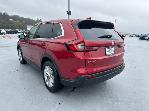 Certified 2024 Honda CR-V EX image 9