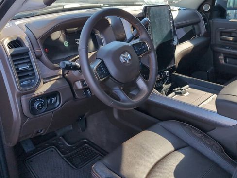 New 2025 RAM 2500 Limited image 9