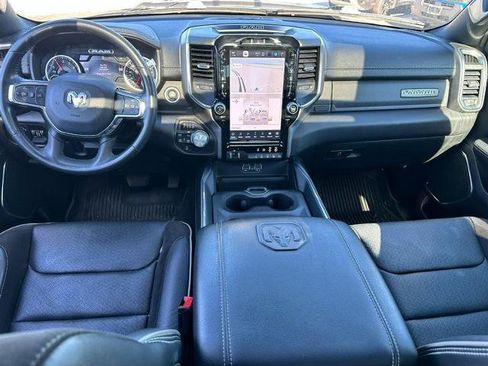 Used 2024 RAM 1500 Laramie AWD/4WD image 12