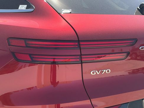 New 2026 Genesis GV70 2.5T Select AWD/4WD image 27