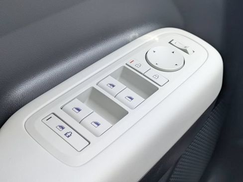 Certified 2026 Hyundai Santa Fe SE AWD/4WD image 22