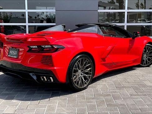 Used 2021 Chevrolet Corvette Stingray Premium Conv w/ Z51 Performance Package image 13