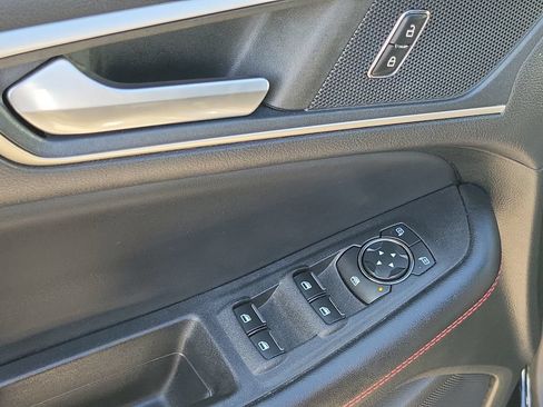 Used 2023 Ford Edge ST-Line AWD/4WD image 26