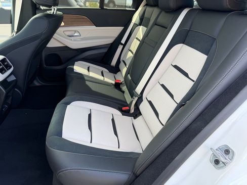 New 2026 Mercedes-Benz GLE 63 AMG S image 29