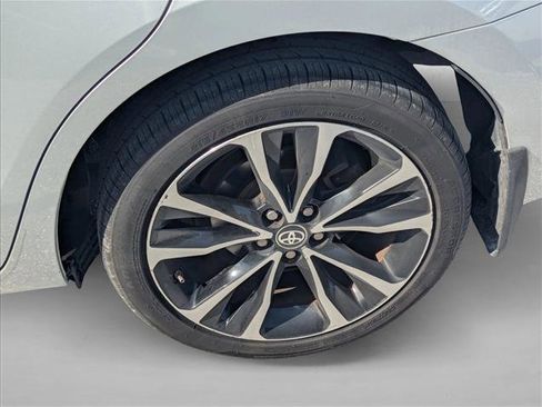 Used 2019 Toyota Corolla SE image 19