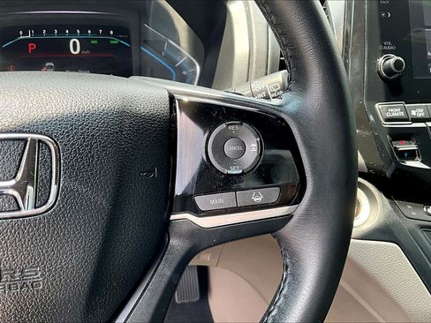 Used 2020 Honda Odyssey EX-L image 25