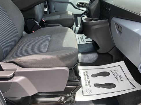 Used 2019 Ford Transit 150 XLT RWD image 27
