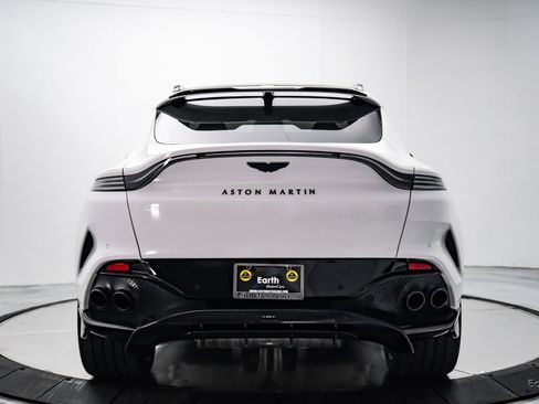 Used 2023 Aston Martin DBX 707 image 9