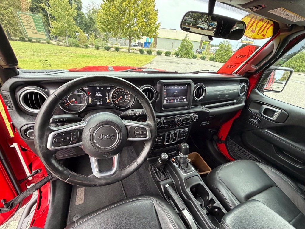 Used 2020 Jeep Wrangler Unlimited Sahara AWD/4WD image 18