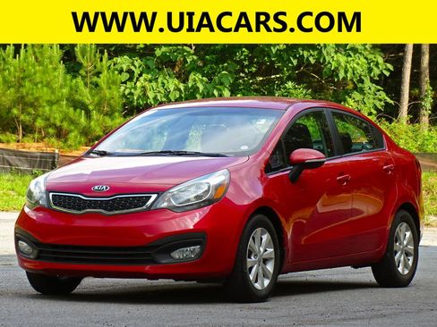 Used 2013 Kia Rio EX w/ Convenience Pkg FWD image 2