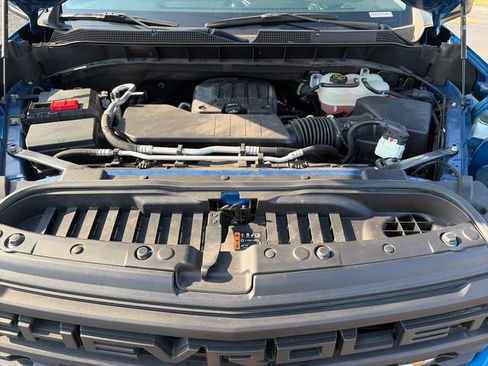 Used 2022 Chevrolet Silverado 1500 Custom AWD/4WD image 22