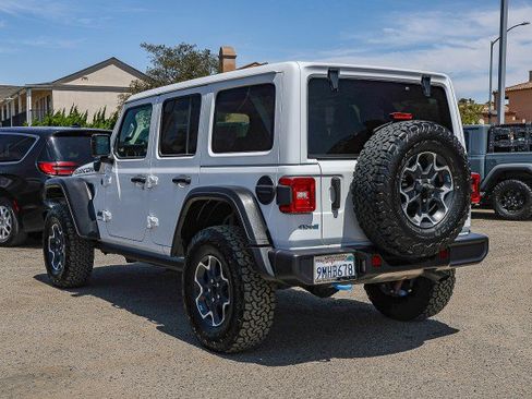 Used 2023 Jeep Wrangler Unlimited Rubicon 4xe AWD/4WD image 6