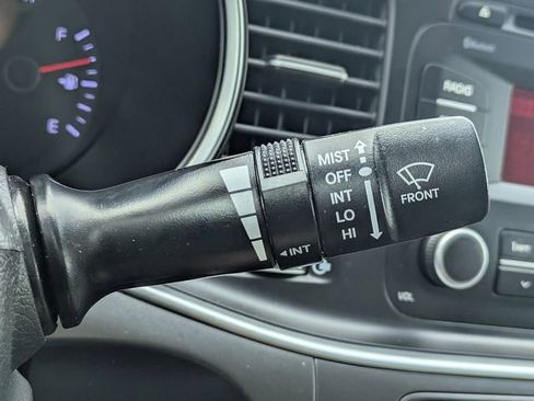 Used 2015 Kia Optima LX FWD image 24