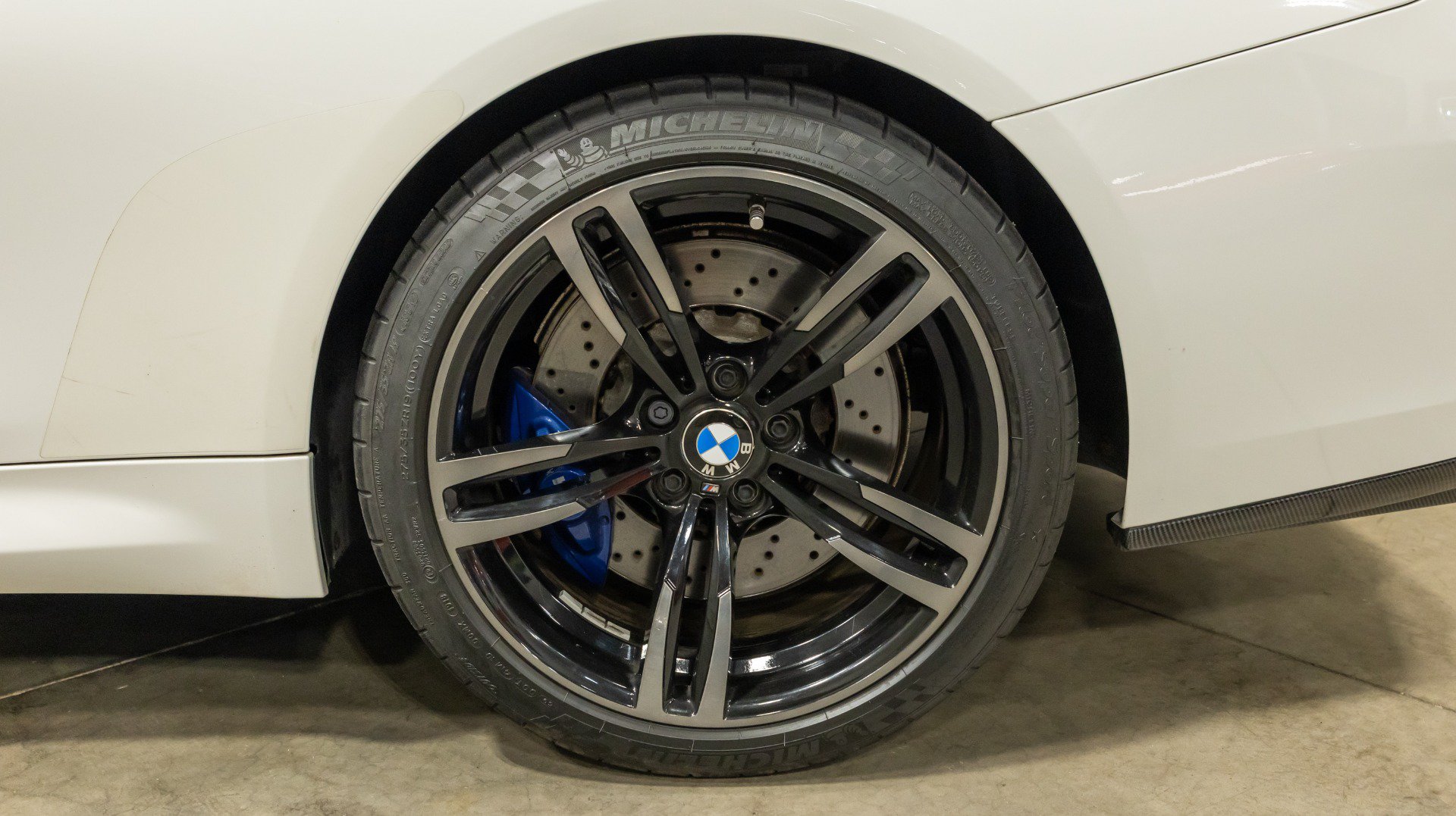 Used 2016 BMW M4 Convertible RWD image 37