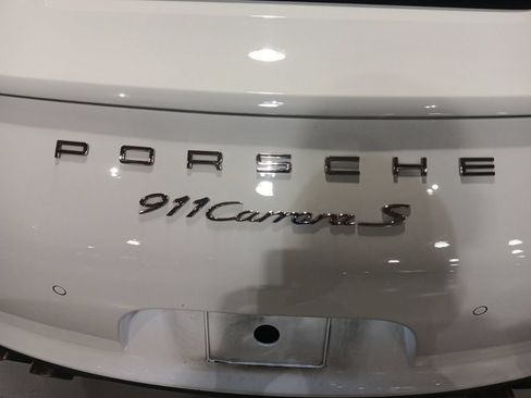 Used 2014 Porsche 911 Carrera S image 8