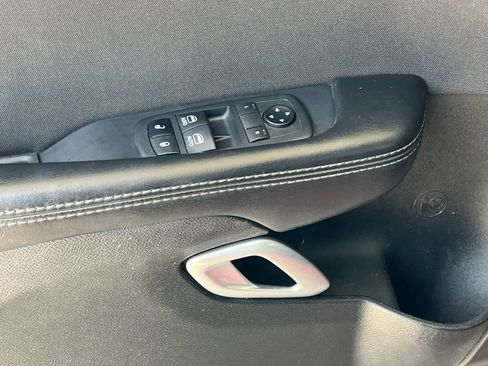 Used 2020 Dodge Challenger GT RWD image 13