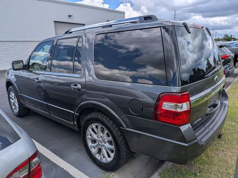 Used 2015 Ford Expedition Limited w/ Equipment Group 301A AWD/4WD image 5
