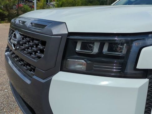 New 2026 Nissan Frontier SV w/ SV Convenience Package RWD image 9