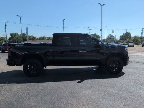 Used 2021 Chevrolet Silverado 1500 LT Trail Boss w/ Convenience Package II AWD/4WD image 9