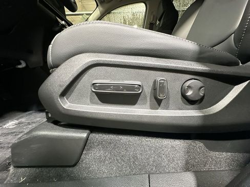 New 2025 Honda Pilot TrailSport image 14