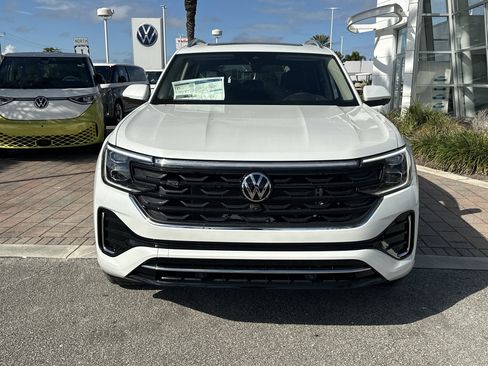 New 2026 Volkswagen Atlas SEL Premium R-Line AWD/4WD image 3