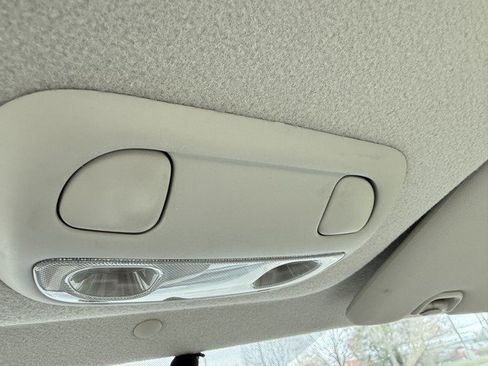 Used 2010 Subaru Impreza 2.5i image 23