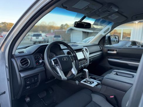 Used 2015 Toyota Tundra SR5 image 11