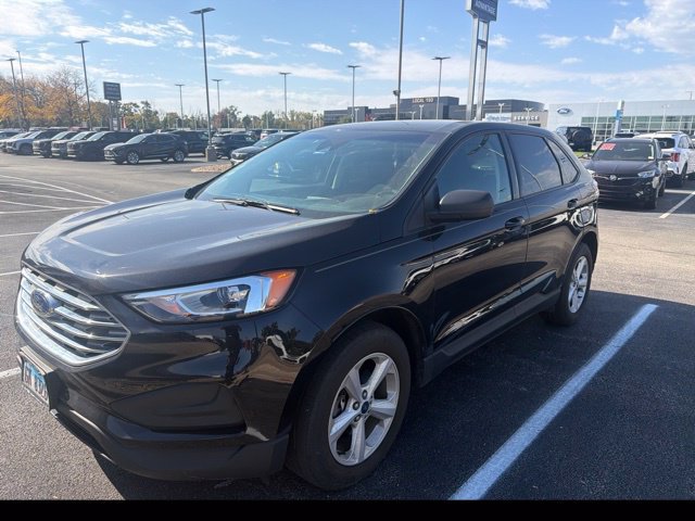 Used 2020 Ford Edge SE FWD image 1